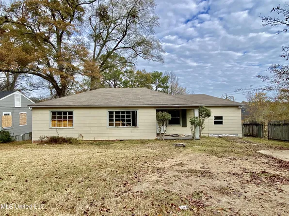794 Launcelot Rd, Jackson, MS 39206