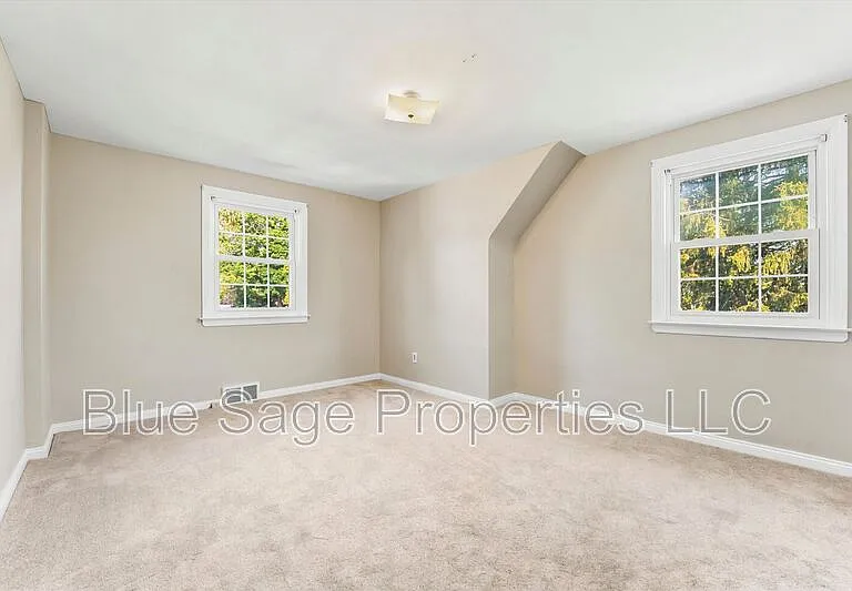 248 E Turnbull Ave — Photo 14
