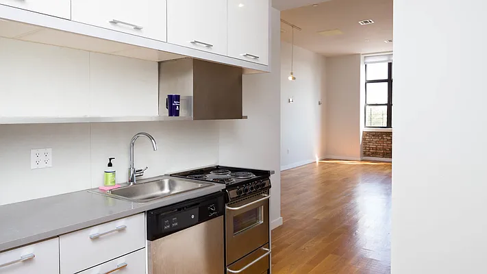 Rented by Nooklyn NYC LLC | media 14