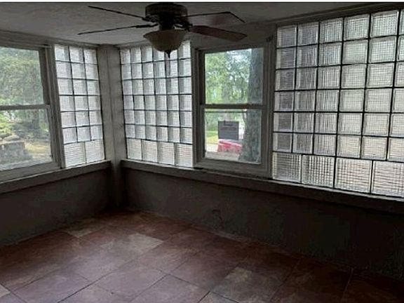 4th image of 12434 Sunset Dr