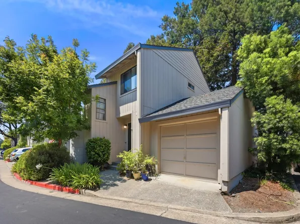 1908 Windmill Circle, Santa Rosa, CA 95403