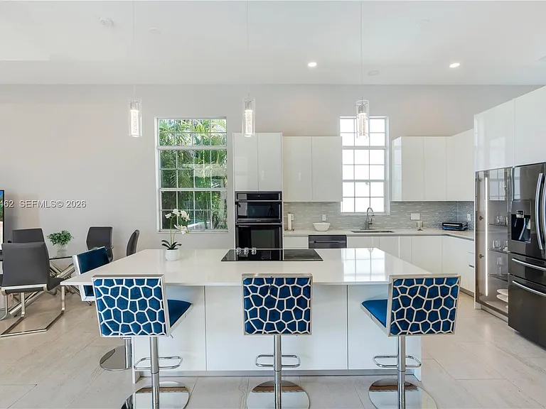 5354 NW 57th Way — Photo 15