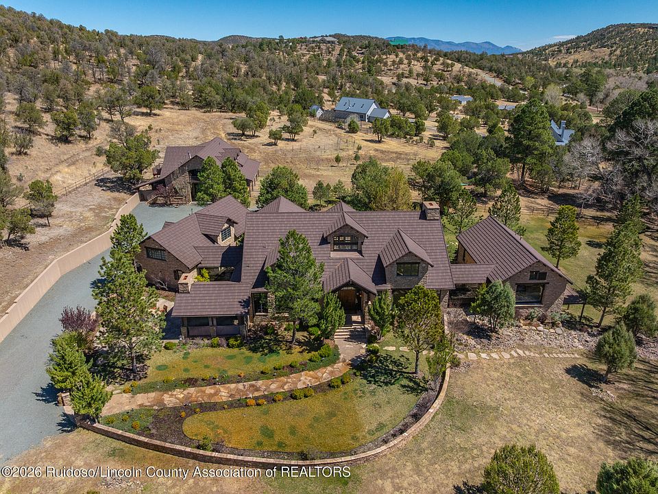 1st image of 228 Copper Canyon Rd