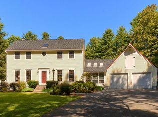 842 Daniel Shays Hwy, New Salem, MA 01355