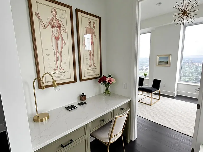 11 Yorkville Ave #5804 — Photo 8