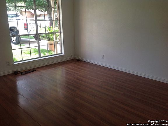5th image of 6731 Crosswell St