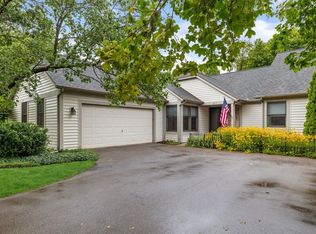 2447 Shoreham Highlands St, Saint Joseph, MI 49085