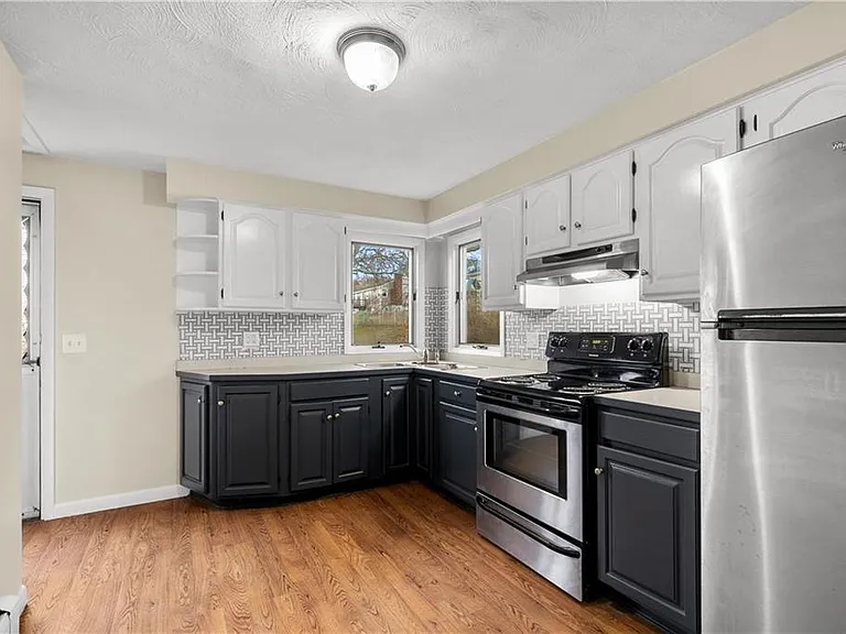 106 Norseman Dr — Photo 10