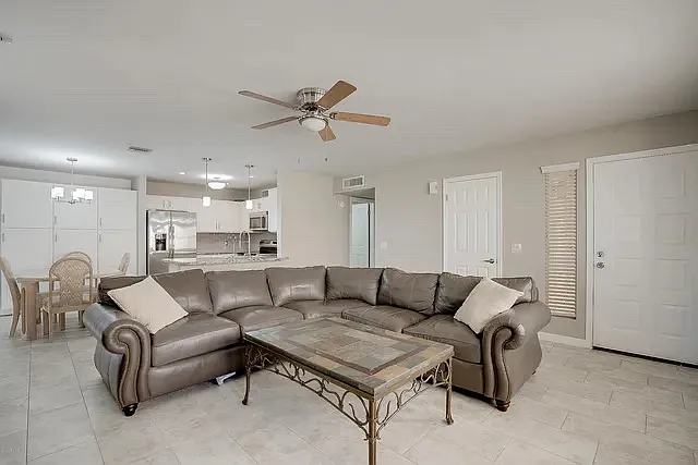 10925 E Hope Dr — Photo 6