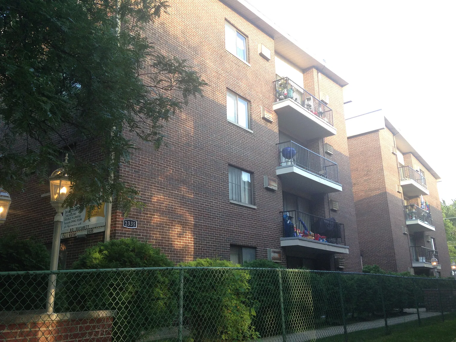 2335 W Touhy Ave — Photo 1