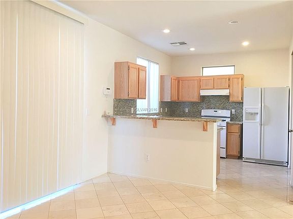 4th image of 9720 Villa La Mora Ave #00