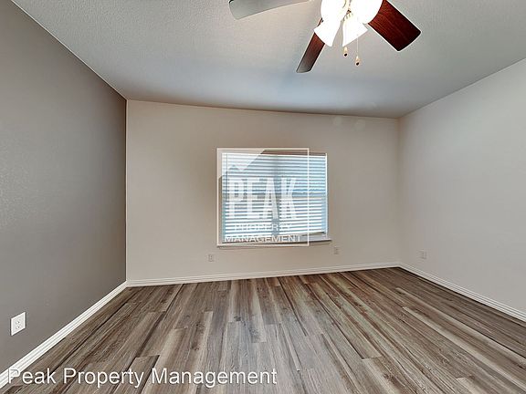 4th image of 7308 Parkside Place Dr