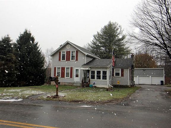 2nd image of 9541 Elm St
