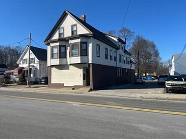 159 E Central St, Franklin, MA 02038