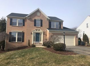 8018 Woodcreek Dr, Bridgeville, PA