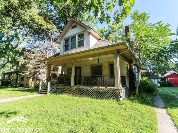 1020 Leavenworth St, 1020 Leavenworth St APT 3, Manhattan, KS 66502