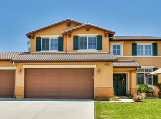 17376 Woodentree Ln, Riverside, CA 92503