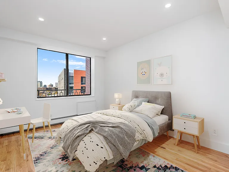 157 Greenpoint Ave #3 — Photo 9