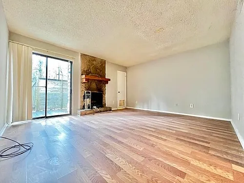 6495 Bannor Ln Photo 1