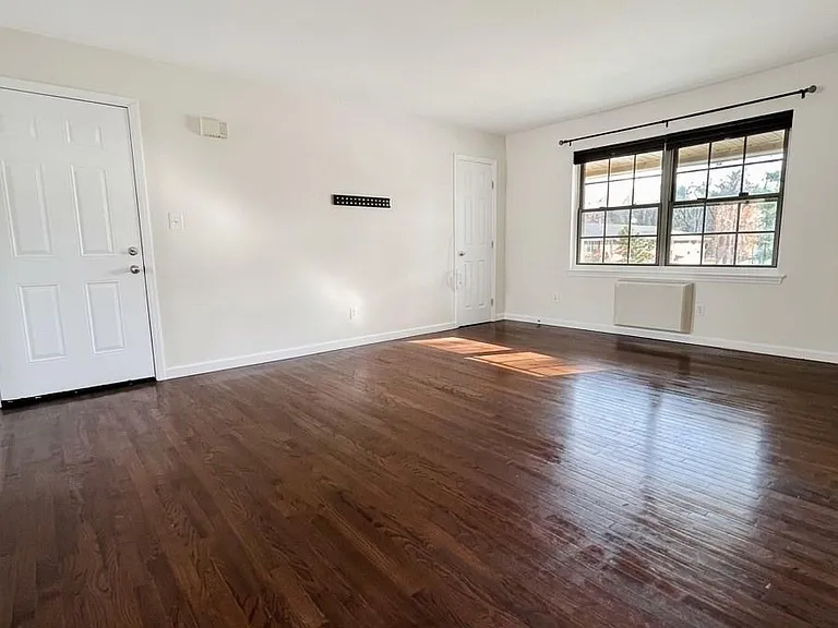 5 Wildwood Dr #12C — Photo 6