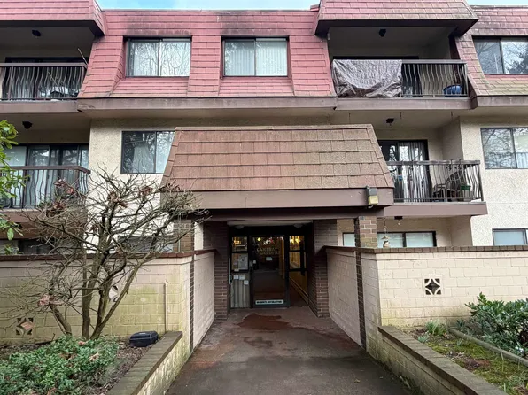 3925 Kingsway #109, Burnaby, BC V5H 3Y7