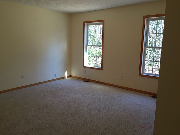 Downstairs bedroom #1