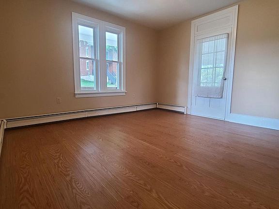 5th image of 157 Park St