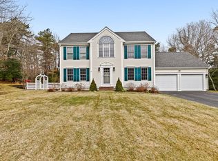 71 Early Red Cir, Plymouth, MA 02360