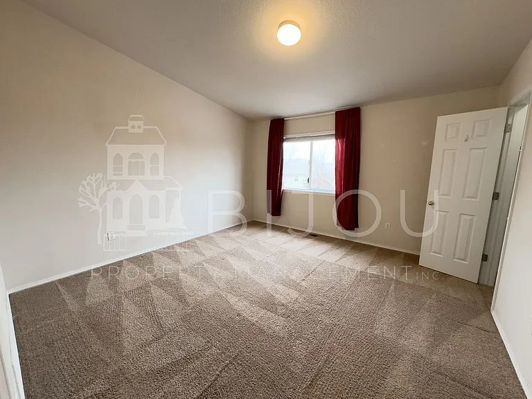 2533 Mesa Springs Vw — Photo 16