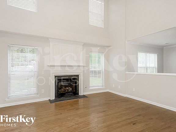 3rd image of 4012 Tutbury Dr