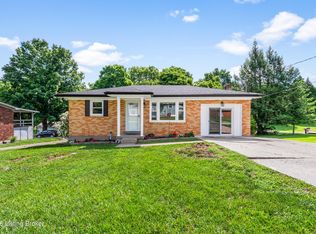 226 Northview Dr, Shepherdsville, KY 40165