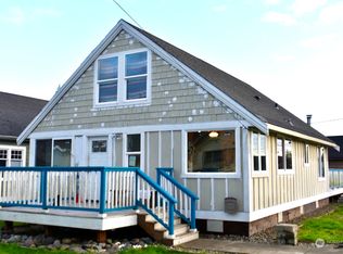 402 Karr Ave, Hoquiam, WA