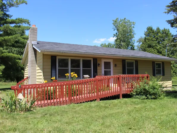 15340 Cutler Rd, Portland, MI 48875
