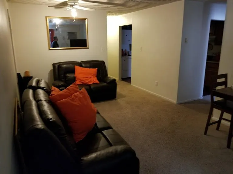 2810 Colonial Ave #3 — Photo 2
