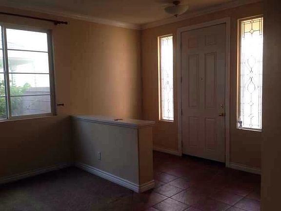 3rd image of 15453 Arlington Way