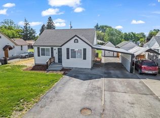 1112 S 6th Ave, Yakima, WA 98902