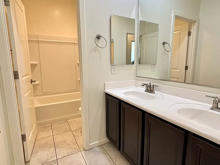 10231 W Southgate Ave — Photo 19