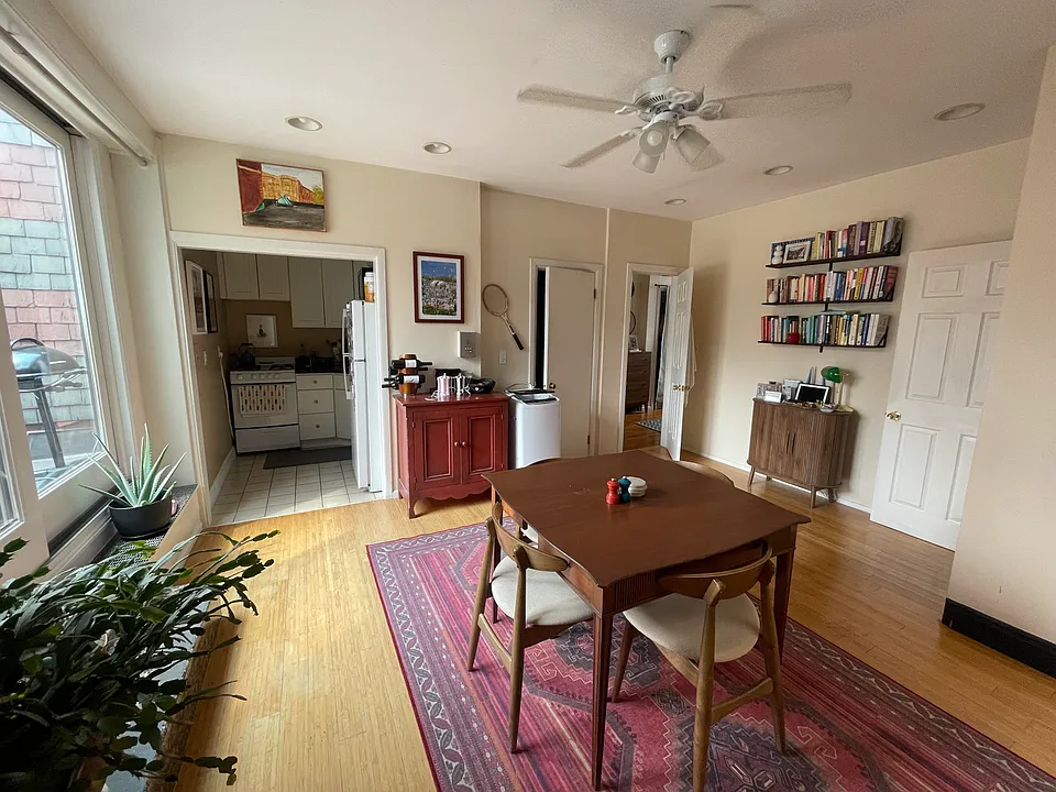 249 Commonwealth Ave