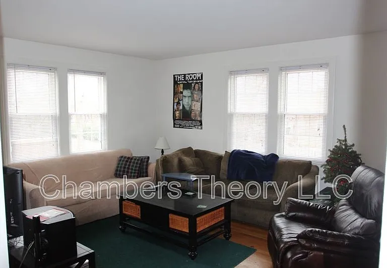 530 N Nelson St #1 — Photo 10