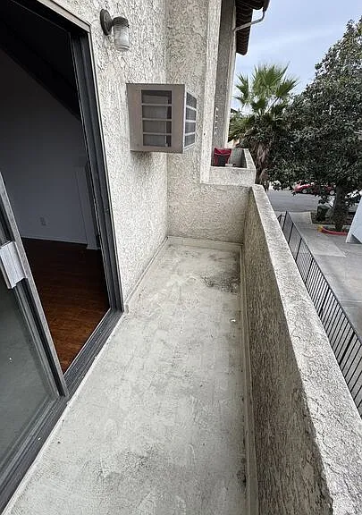 3744 Delmas Ter #6 — Photo 11