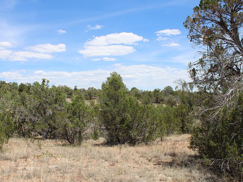 1st image of 52286 Sierra Ln