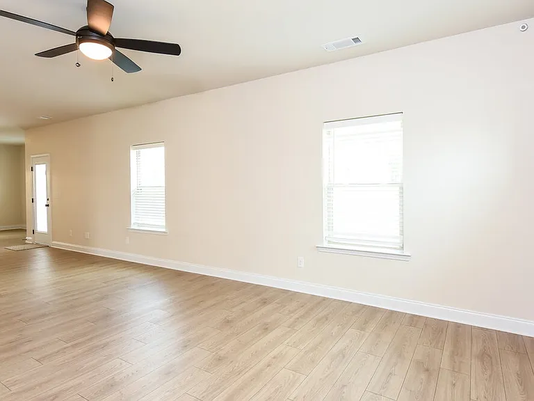 116 Cantrell Way — Photo 5