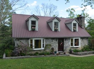 103 Castle Ct, Shady Spring, WV 25918