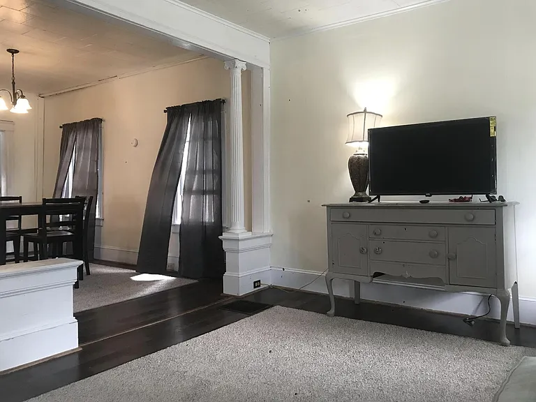 141 W Cayuga St — Photo 3