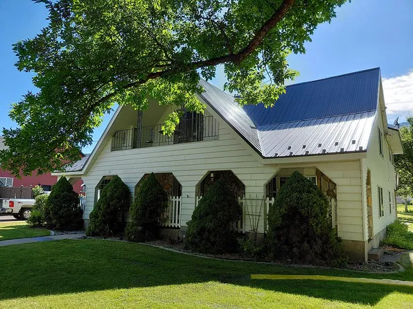 371 S Center St, Wellsville, UT 84339