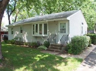 16 Oday St N, Maplewood, MN 55119