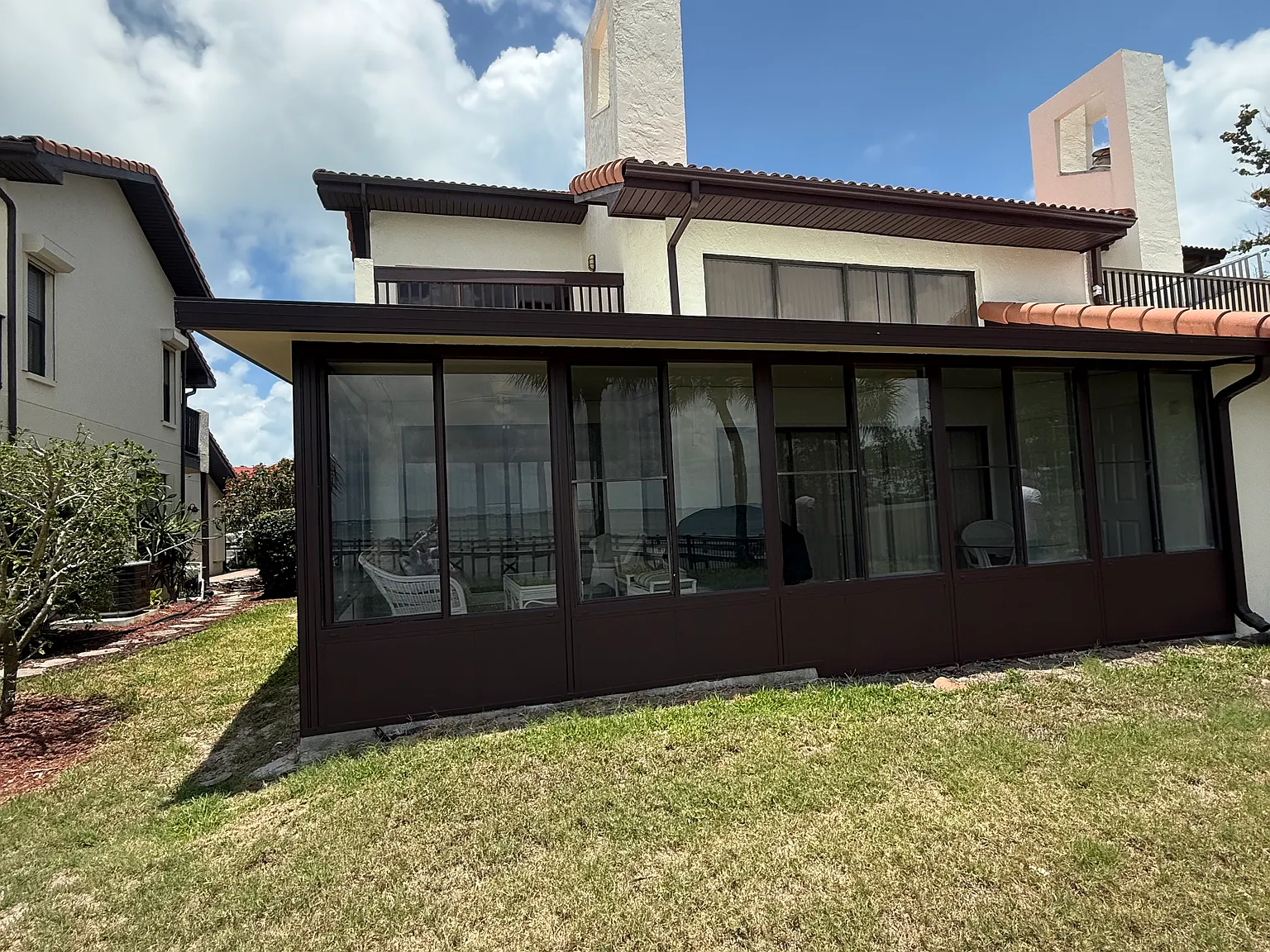 2 bed, 2.5 bath, 1869 sqft, $3,500 — Photo 2