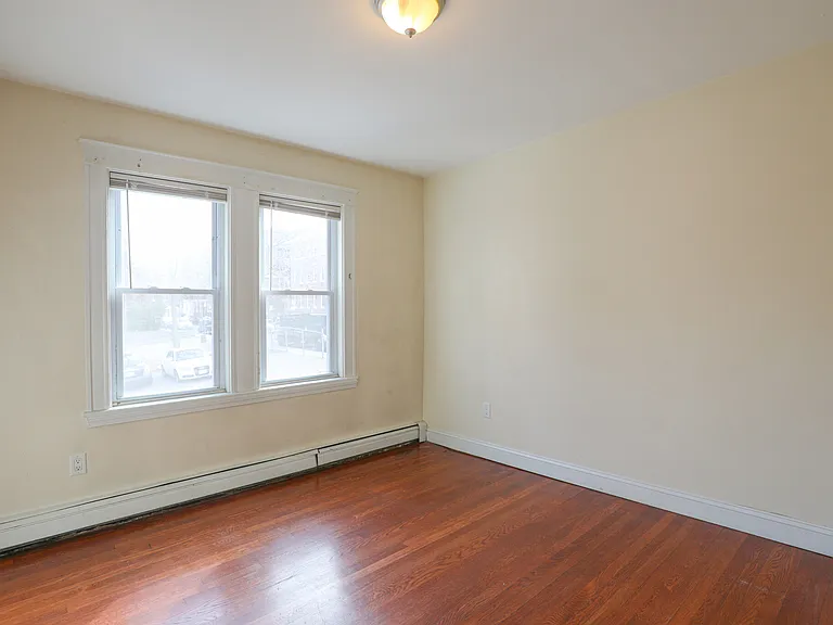 19 Claymoss Rd #3 — Photo 9