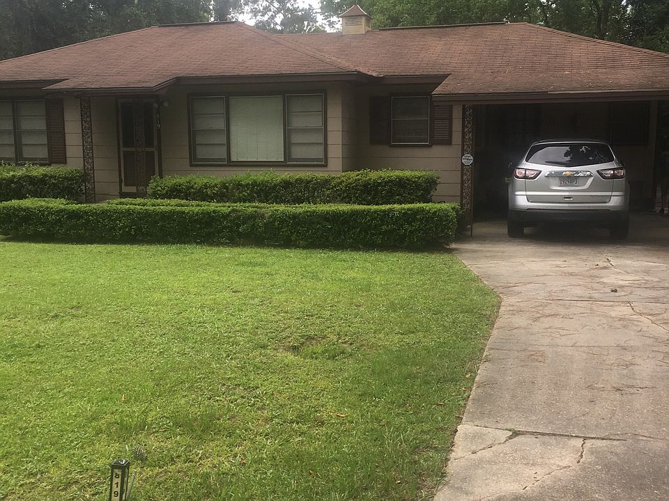 1st image of 819 Lausanne Dr