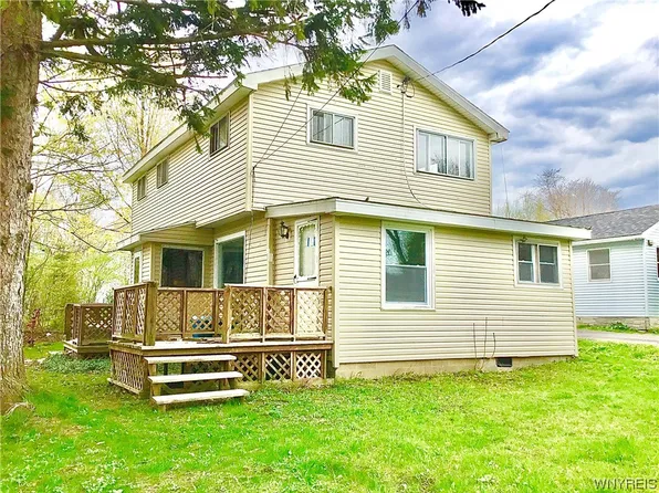 153 Humboldt Ave, Angola, NY 14006